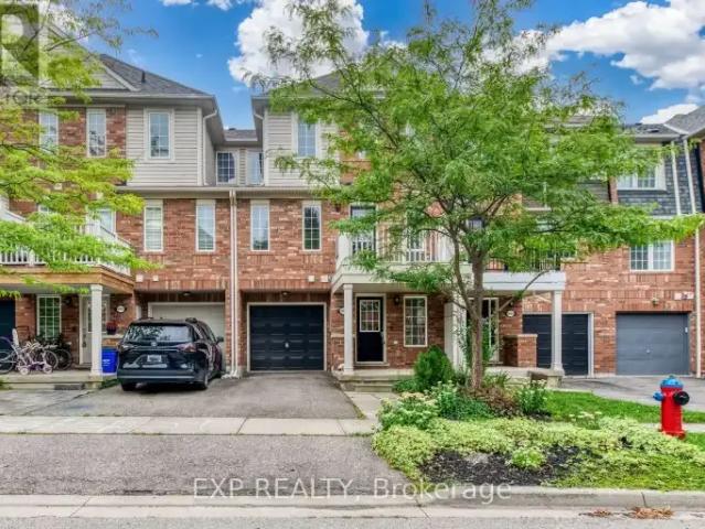 Townhouse for rent in Oakville, Ontario