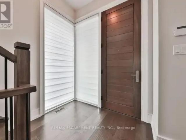 Townhouse for rent in Oakville, Ontario