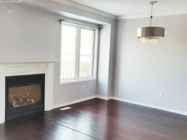 Townhouse for rent in Oakville, Ontario