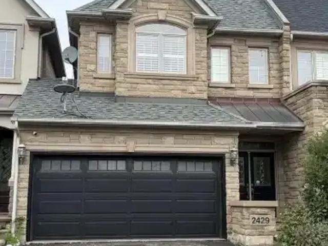 Townhouse for rent in Oakville, Ontario