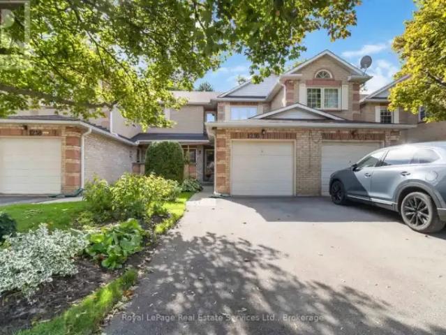 Townhouse for rent in Oakville, Ontario
