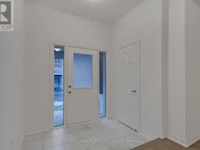 Townhouse for rent in Oakville, Ontario