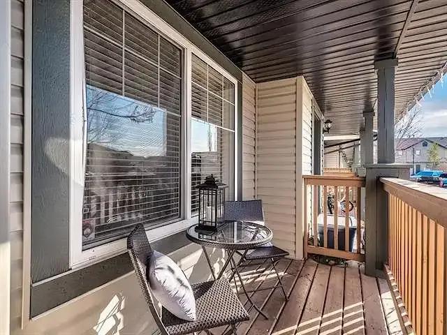 Townhouse for rent in Okotoks, Alberta