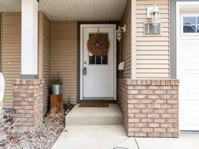 Townhouse for rent in Okotoks, Alberta