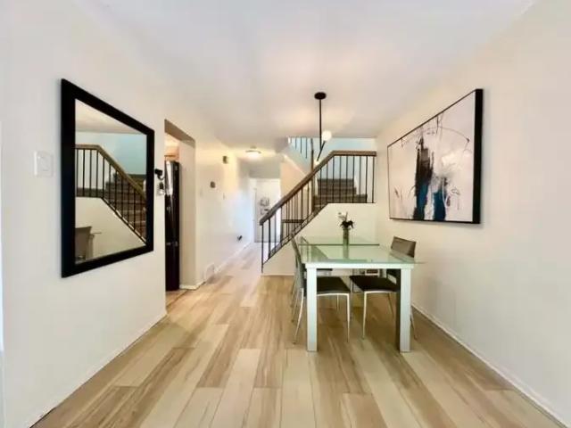 Townhouse for rent in Mulhurst Bay, Ontario