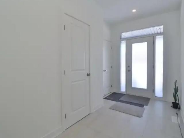Townhouse for rent in Mulhurst Bay, Ontario
