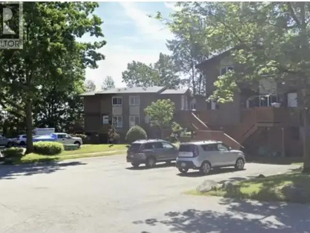 Townhouse for rent in Port Moody, British Columbia