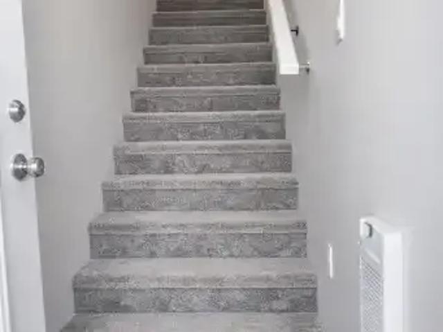 Townhouse for rent in Alberta