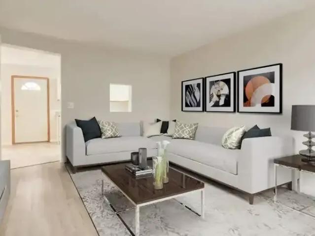 Townhouse for rent in Alberta