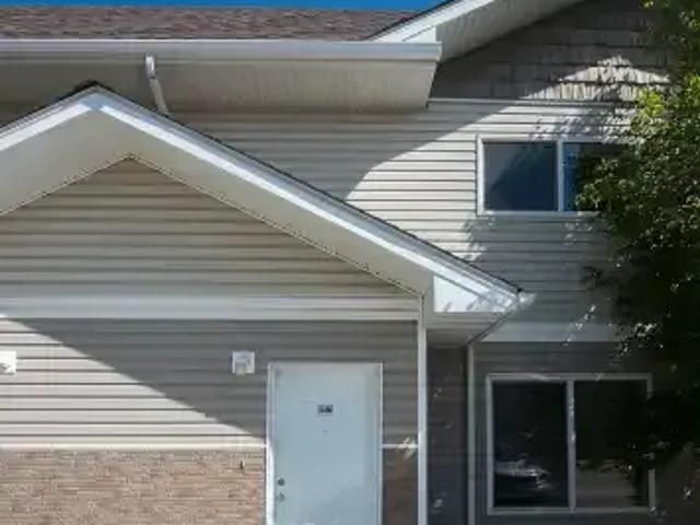 Townhouse for rent in Alberta