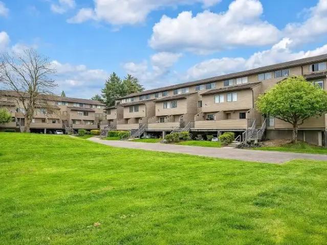 Townhouse for rent in Richmond, British Columbia