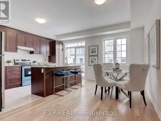 Townhouse for rent in Richmond Hill