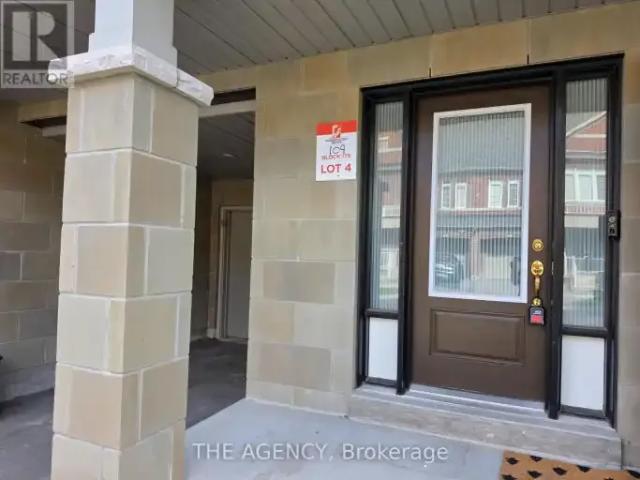Townhouse for rent in York, Ontario