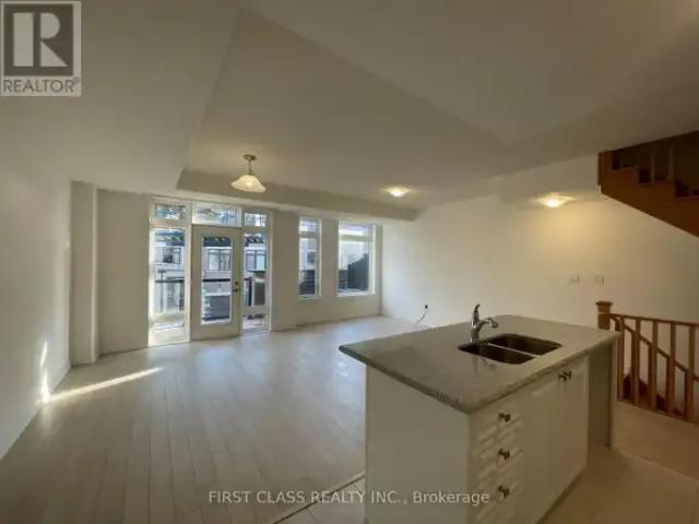 Townhouse for rent in Richmond Hill, Golden Horseshoe