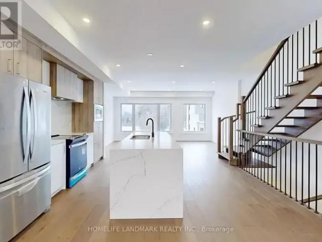 Townhouse for rent in Richmond Hill Townhouse for rent in Richmond Hill