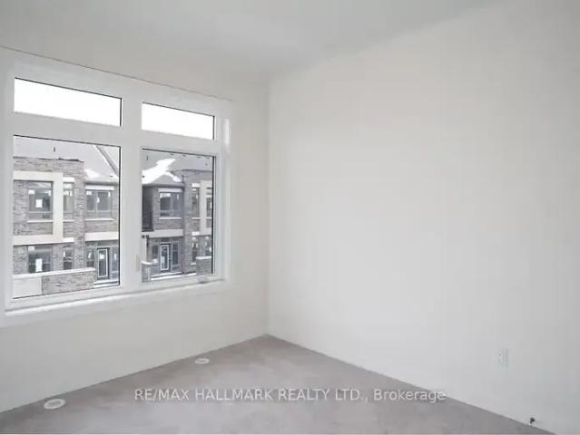 Townhouse for rent in Richmond Hill