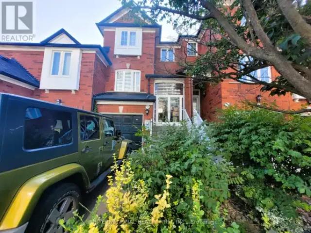 Townhouse for rent in Richmond Hill, Ontario