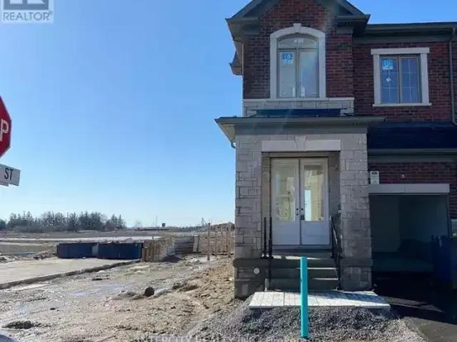 Townhouse for rent in York, Ontario