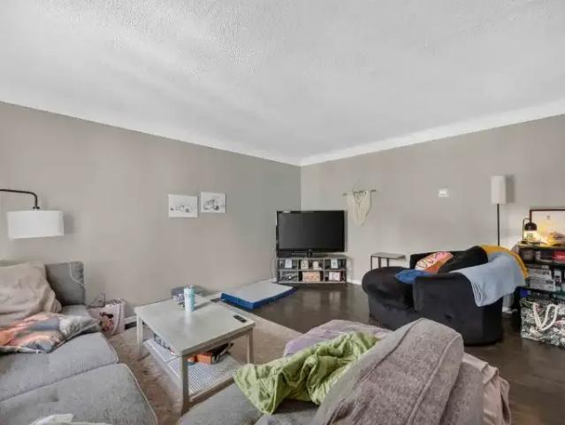 Townhouse for rent in Brights Grove, Ontario