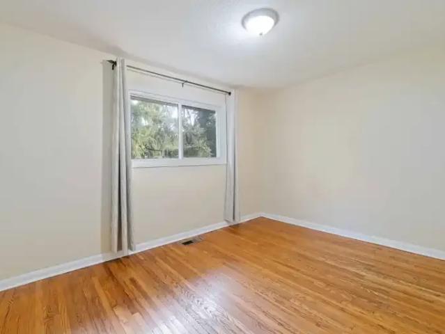 Townhouse for rent in Sarnia, Southwestern Ontario