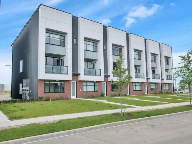 Townhouse for rent in St. Albert