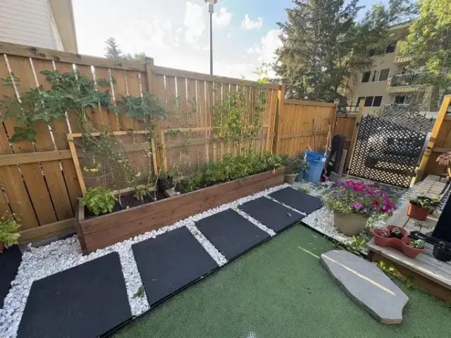 Townhouse for rent in Meridian Heights, Stony Plain