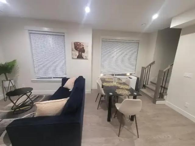 Townhouse for rent in Surrey, British Columbia