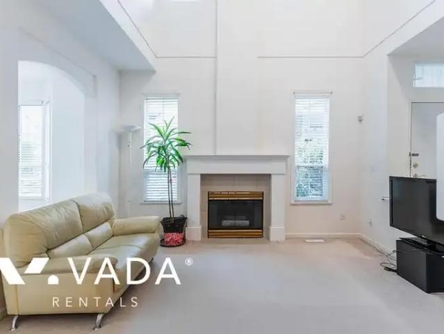 Townhouse for rent in Surrey, British Columbia