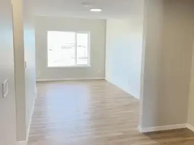 Townhouse for rent in Alberta