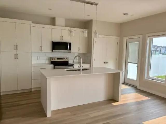 Townhouse for rent in Alberta