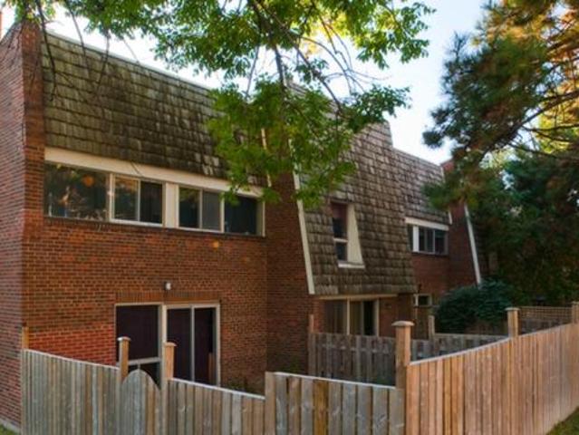Townhouse for rent in Woburn, Ontario