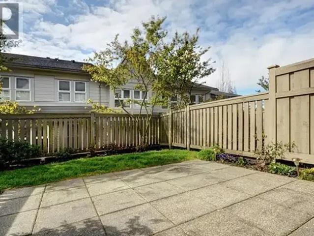Townhouse for rent in Vancouver, British Columbia