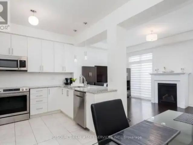Townhouse for rent in Vaughan, Golden Horseshoe