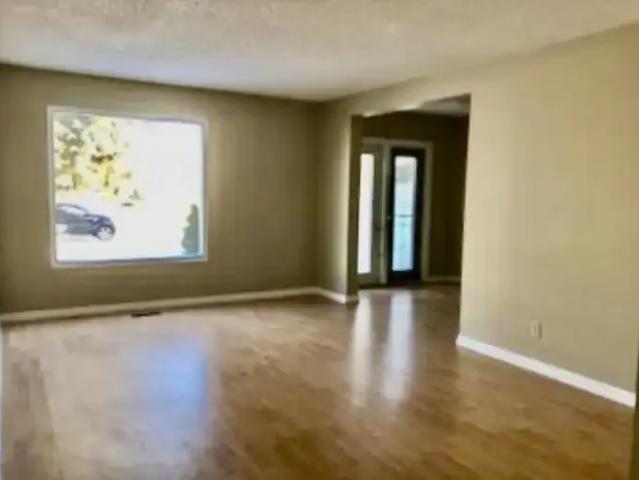 Townhouse for rent in Vegreville, Alberta