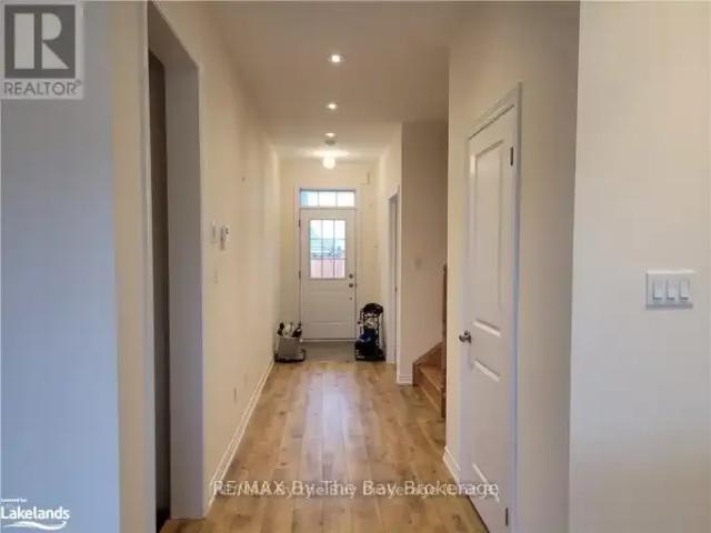 Townhouse for rent in Wasaga Beach, Ontario