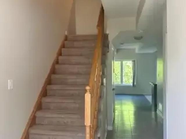 Townhouse for rent in Wasaga Beach, Ontario