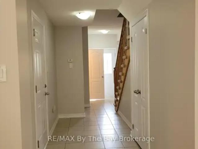 Townhouse for rent in Wasaga Beach, Ontario
