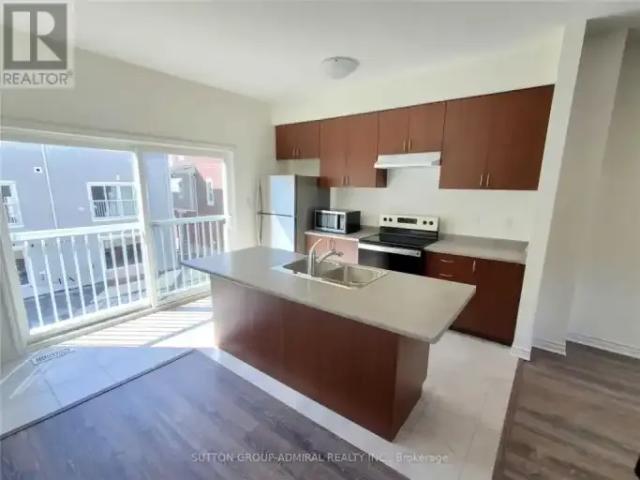 Townhouse for rent in Wasaga Beach, Ontario