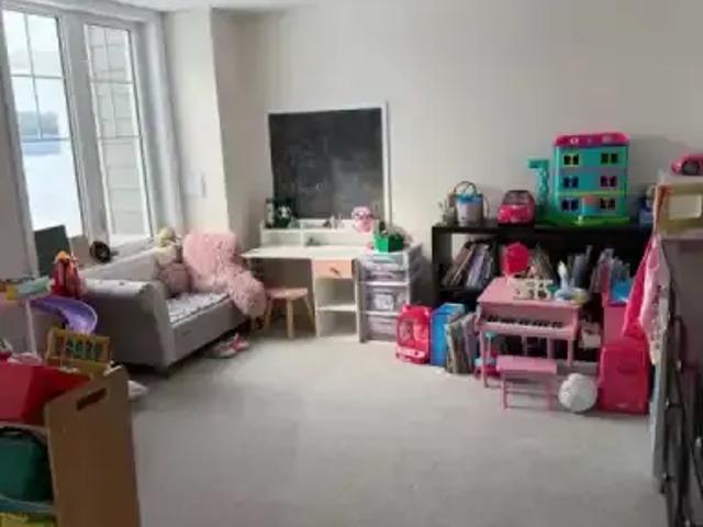 Townhouse for rent in Wasaga Beach, Ontario