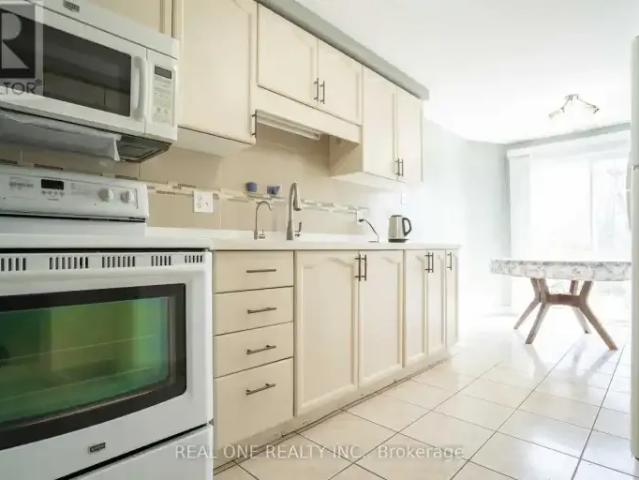 Townhouse for rent in Waterloo, Ontario