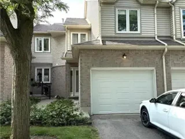 Townhouse for rent in Waterloo, Ontario