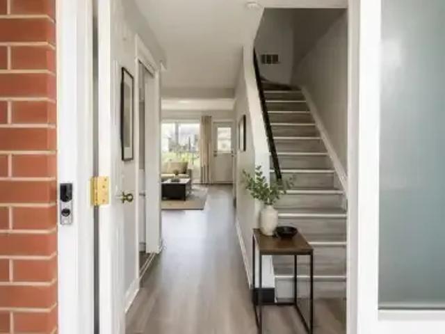 Townhouse for rent in Waterloo, Ontario
