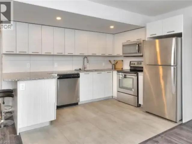 Townhouse for rent in Waterloo, Ontario