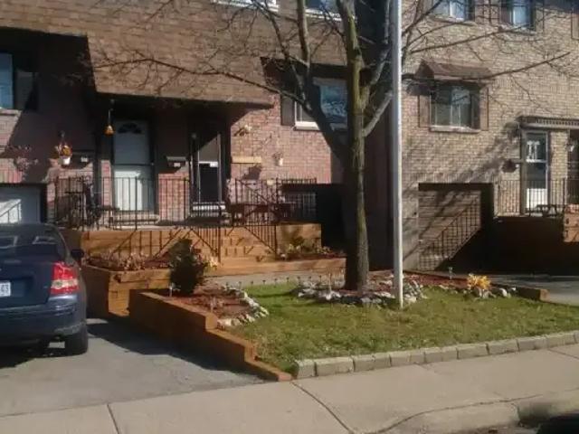 Townhouse for rent in Niagara, Ontario
