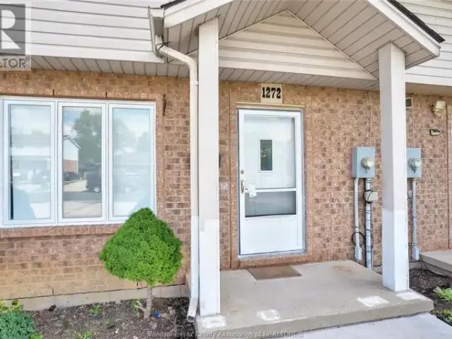 Townhouse for rent in Remington Park, Windsor