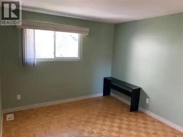 Townhouse for rent in Maidstone, Ontario