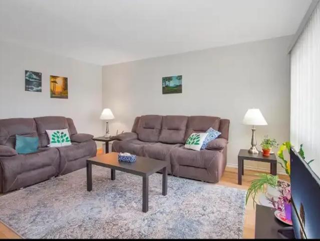 Townhouse for rent in East St. Paul, Manitoba