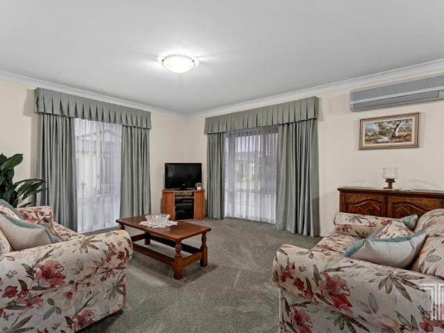 Villa for sale in Eagleby, Greater Brisbane