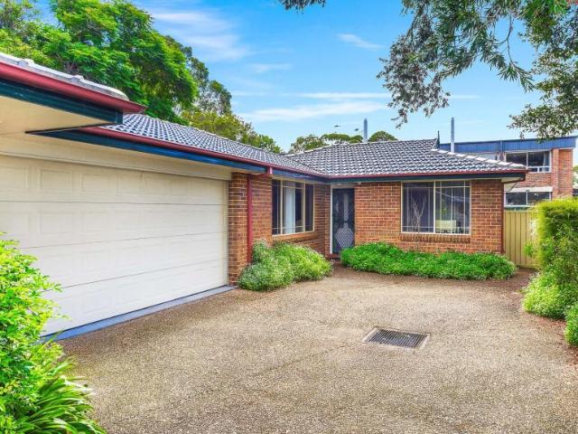 Villa for sale in Sutherland, New South Wales
