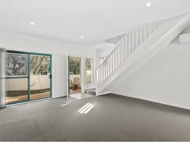 Condo for rent in Sutherland, New South Wales